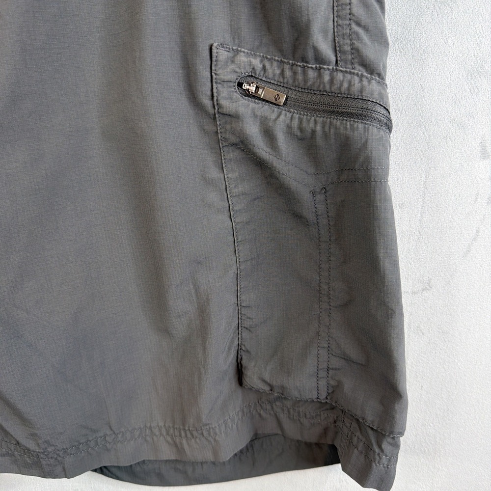 Columbia Omni-Shade Cargo Shorts Mens 36 Gray Hiking Outdoor Nylon - Picture 5 of 9